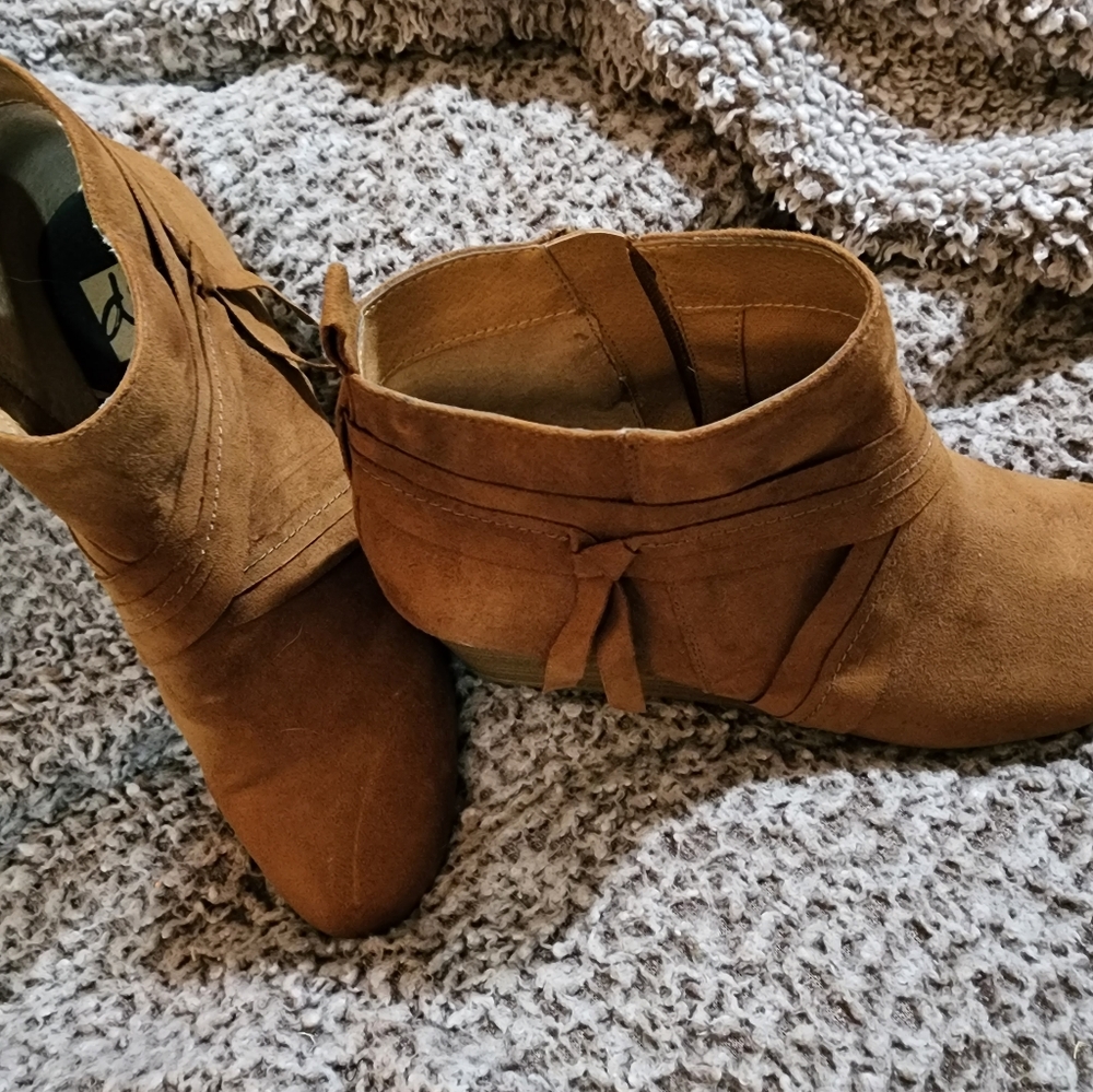 DV8 Suede ankle boots